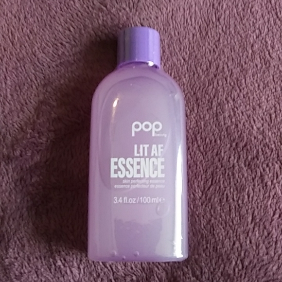 Makeup & Beauty Bundle - Picture 3 of 9